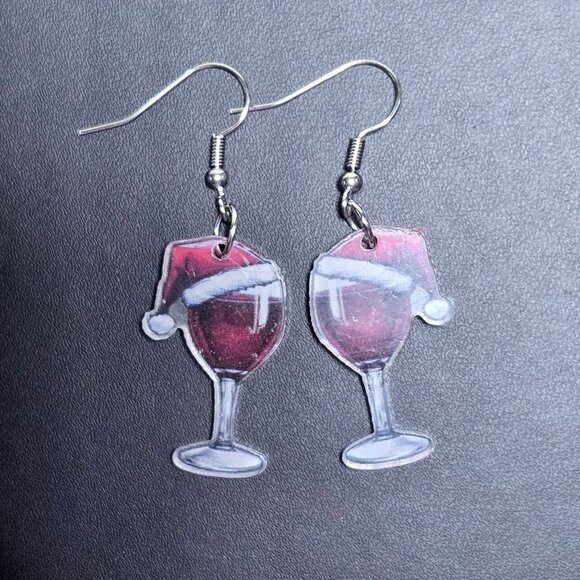 2/$15 Santa‎ Hat Wine Glass Earrings (NWOT) - Picture 3 of 4